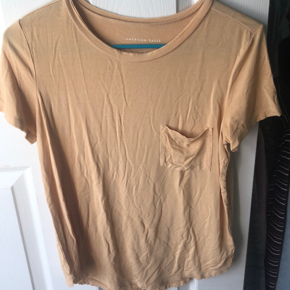 Cute and basic yellow scoop neck tee